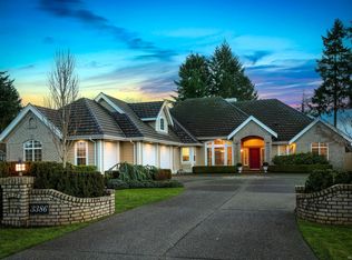 3386 Majestic Dr, Courtenay, BC V9N 9X6
