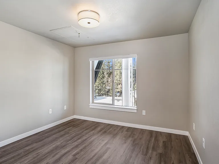 Stillwater Crossing Apartments — Photo 28