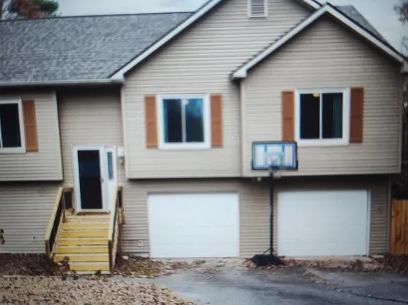 3122 Langley Dr, Tunnel Hill, GA 30755