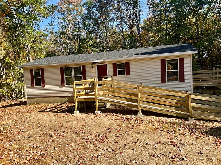 215 Brighton Hill Rd — Photo 1