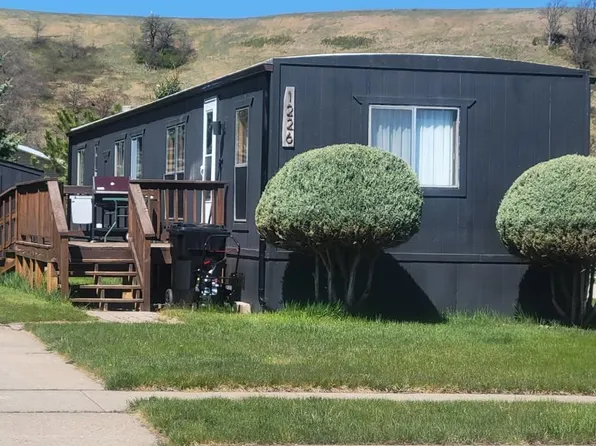 1226 Spearfish Mountain Ln, Spearfish, SD 57783