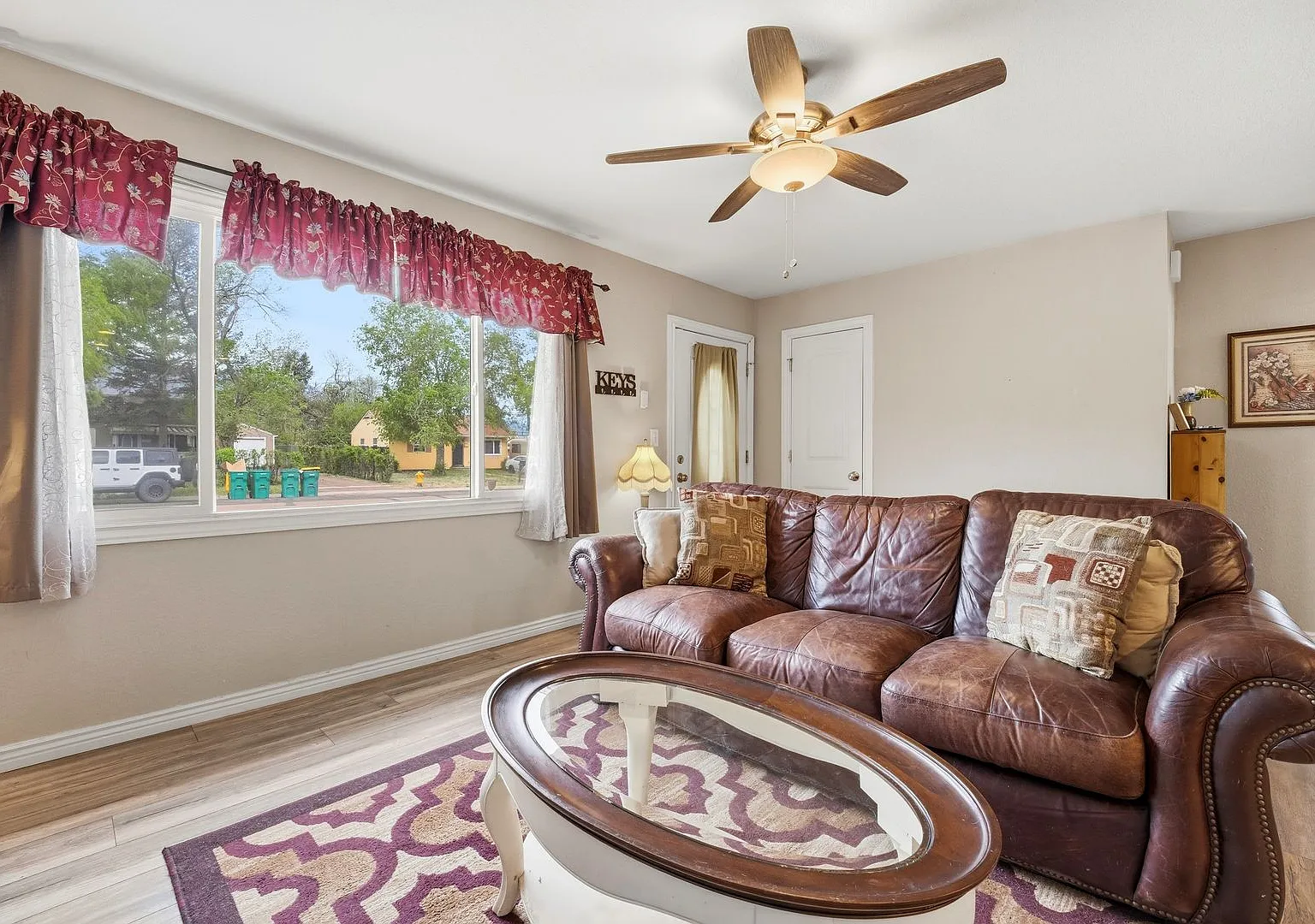 Charming Colorado Springs Rental in Desirable 80905 Location — Photo 3