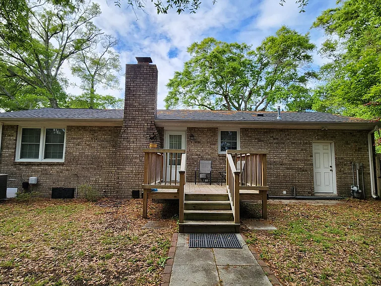 1379 Camp Rd — Photo 17