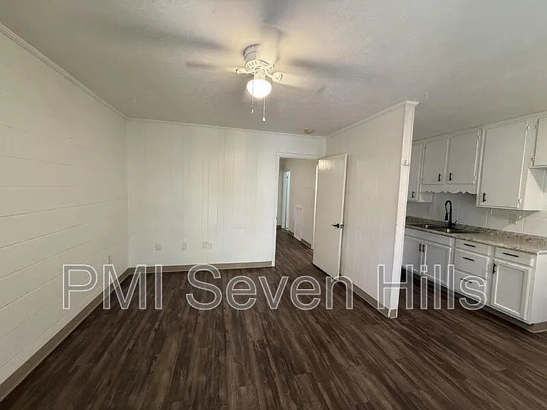1510 Milton St #2 — Photo 6