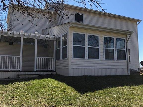 4th image of 7744 Joan Dr