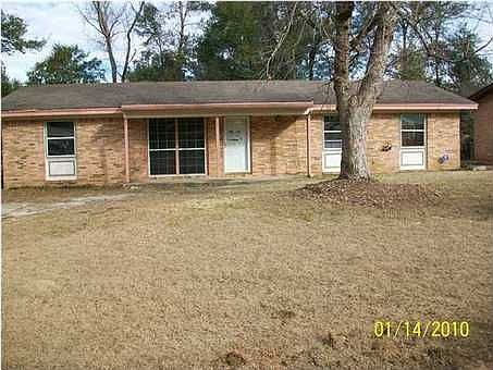 1st image of 3020 Skycrest Dr