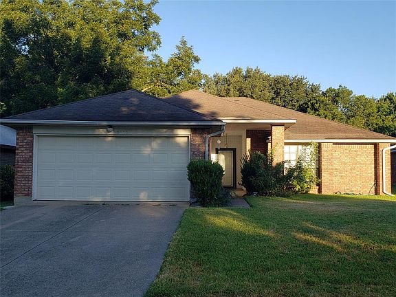 2nd image of 2109 McIntosh Dr