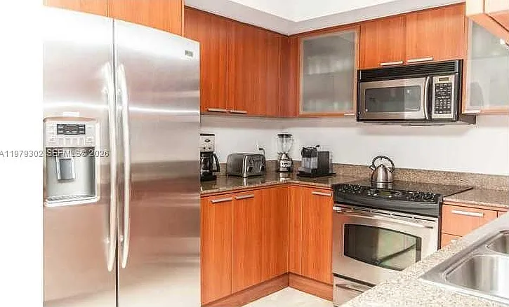 16699 Collins Ave #2406 — Photo 11