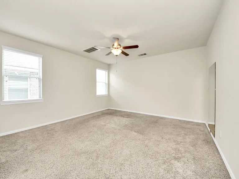 1437 Northwood Springs Dr — Photo 17