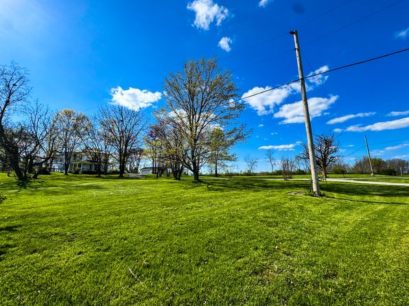 4715 Lawrenceburg Rd, Frankfort, KY 40601
