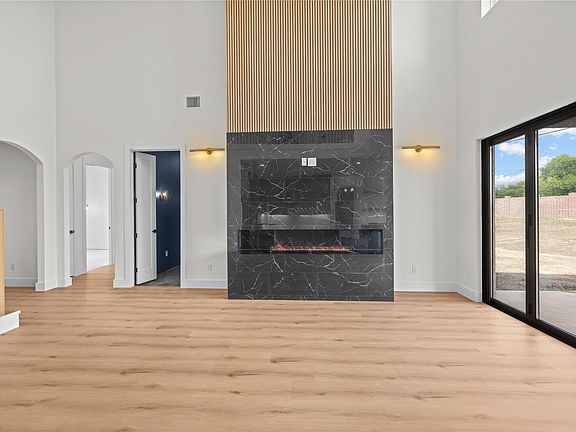 4th image of 501 Princeton Ave