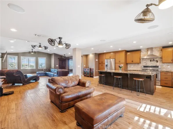 3955 Sacramento Rd, Phelan, CA 92371