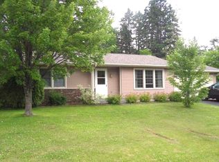 1208 Tracy St, Rhinelander, WI 54501
