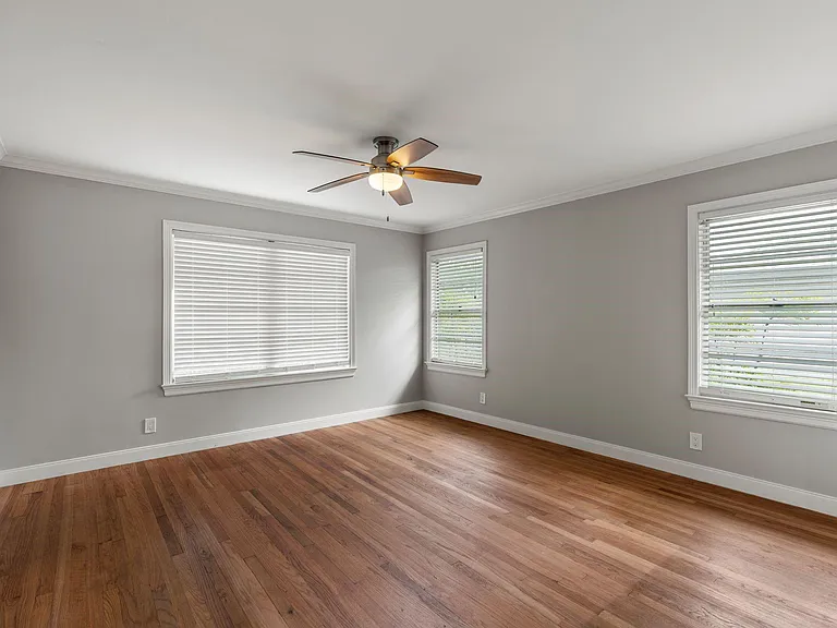 9333 Walterville Rd — Photo 22