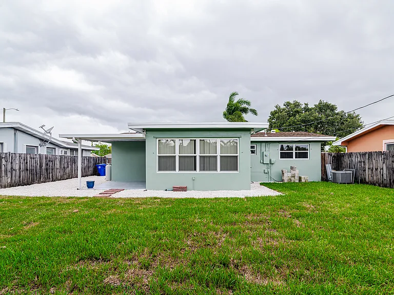8570 NW 15th Ct — Photo 52