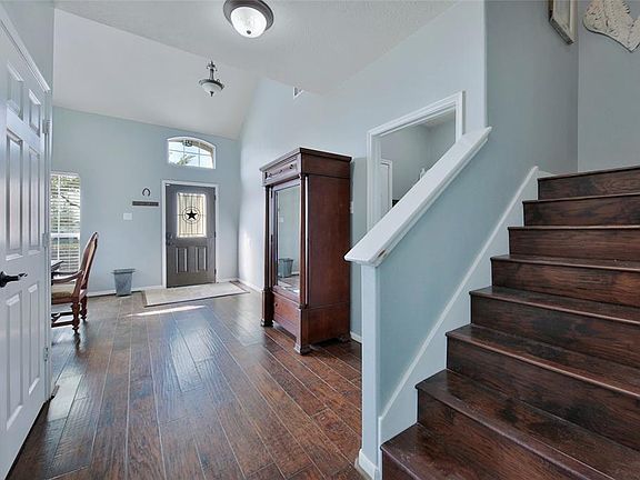 5th image of 21610 Bedias Creek Dr