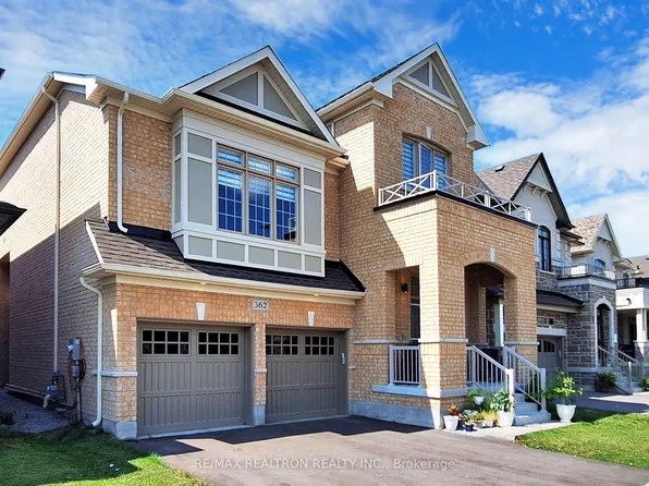 362 Danny Wheeler Blvd, Georgina, ON L4P 0K2