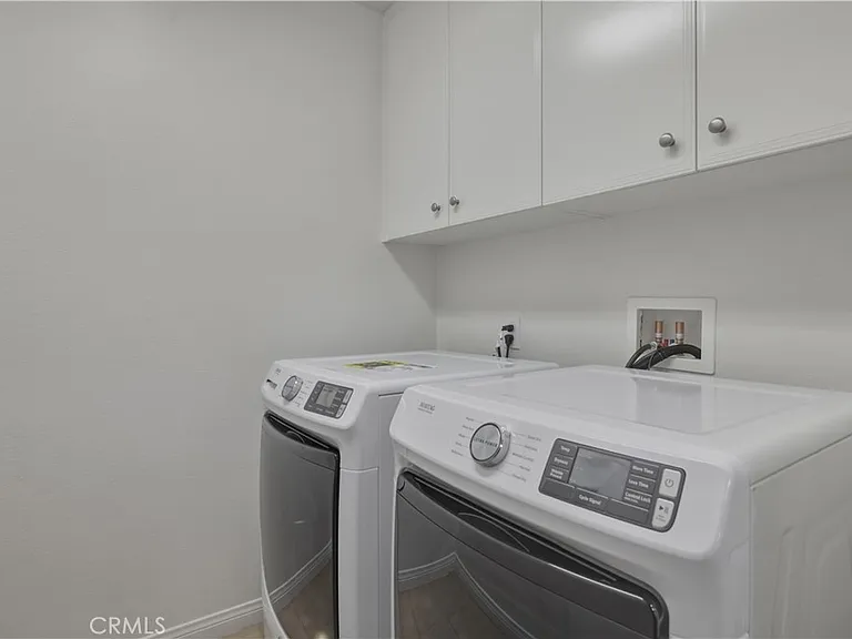 65 Wonderland — Photo 22