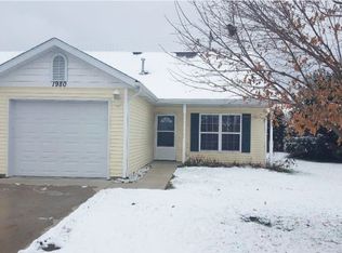 1980 Maplewood Square Ct SE, Lowell, MI 49331