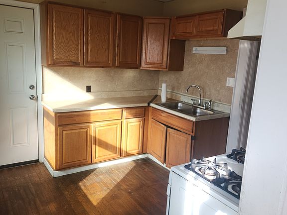 5th image of 519 Taylor Ave Unit 2