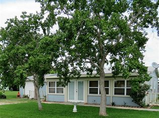 62 Rabbit Dr, Pt O Connor, TX 77982