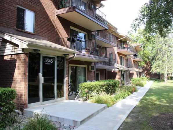 5435 Waterbury Way 201a, Crestwood, IL 60418