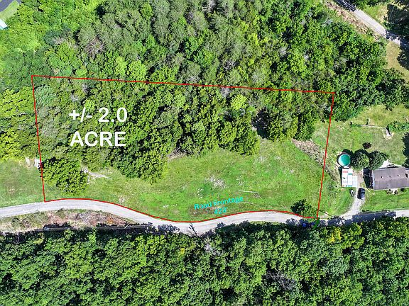 2nd image of W Hill Crest Dr