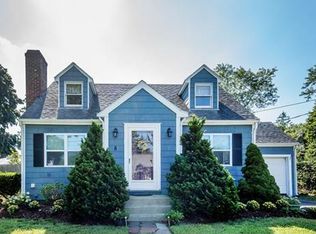 8 Willow St, Wakefield, MA 01880