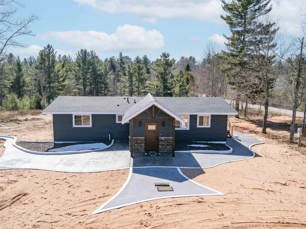 12208 E Frances Willard Rd, Lake Nebagamon, WI 54849