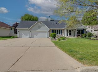 3517 Kingsbridge Dr, Janesville, WI 53546