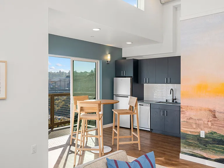 Harbor Flats — Photo 13
