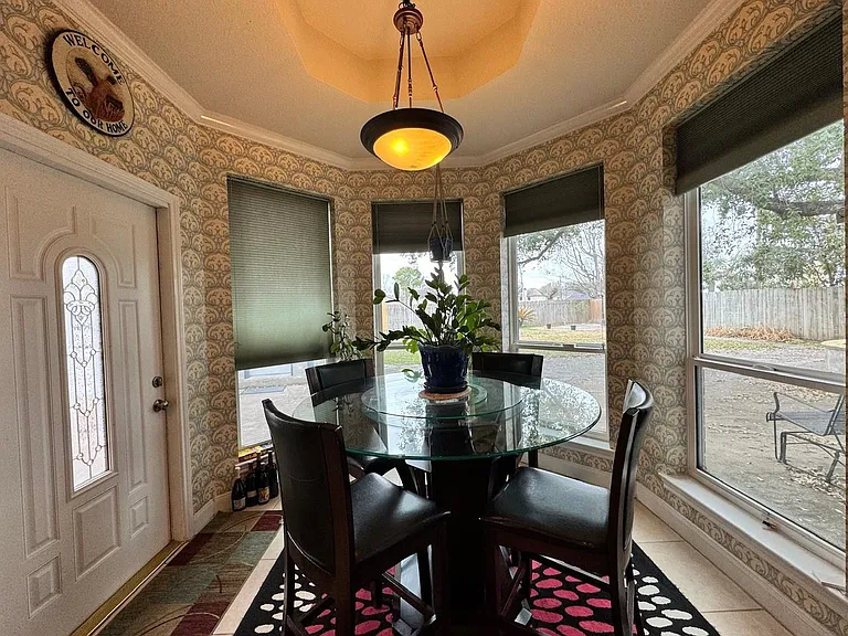 9303 Bent Spur Ln — Photo 17