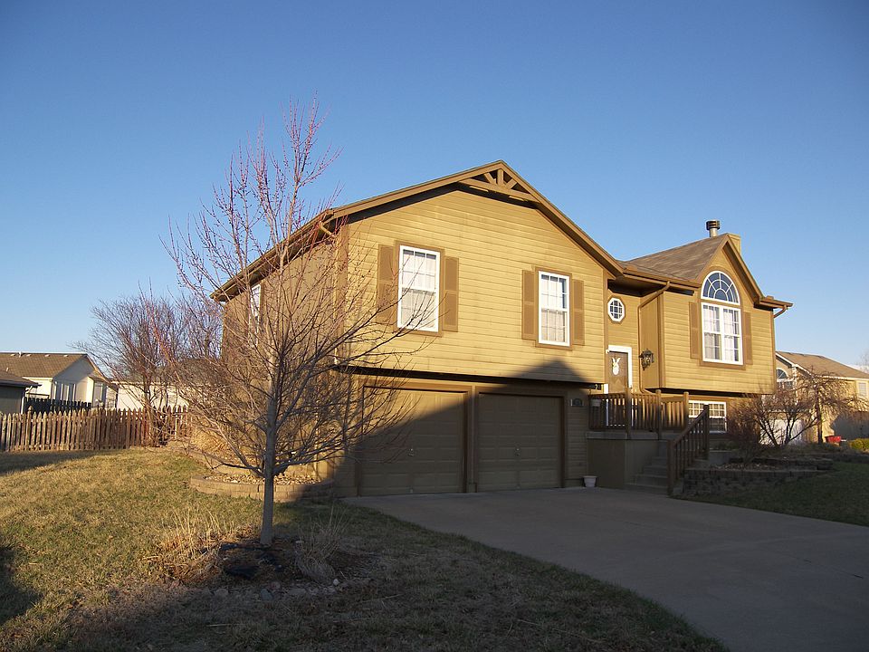 1st image of 857 SW Harvest Dr
