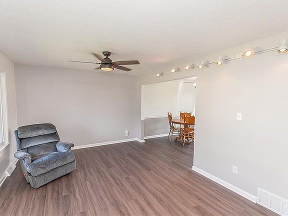 4th image of 6479 Grayfriar Dr