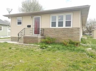 308 N Pine St, Norfolk, NE 68701