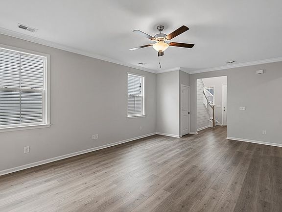 PICTURES OF SIMILAR HOME