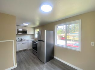 Lochburn 8814-8815, Lakewood, WA 98499