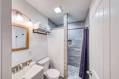 2 bed, 1819 sqft, $3,200 — Photo 2