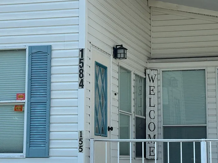 2 bed, 2.0 bath, $1,700 — Photo 2