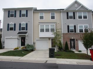 41 Wayside Ct, Falling Waters, WV 25419