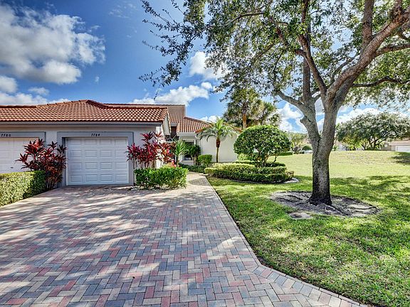 2nd image of 7784 Majestic Palm Dr