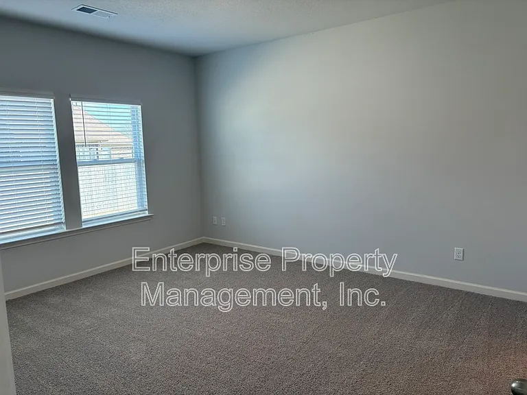 265 Kipling Dr — Photo 13