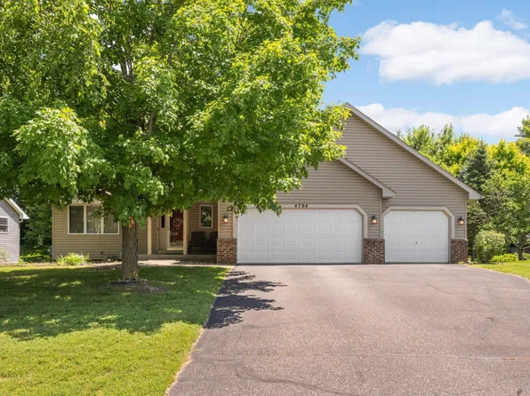 4704 Weston Hills Dr, Eagan, MN 55123