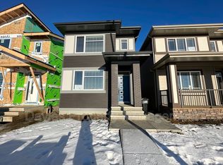 20740 24th Ave NW, Edmonton, AB T6M1P4