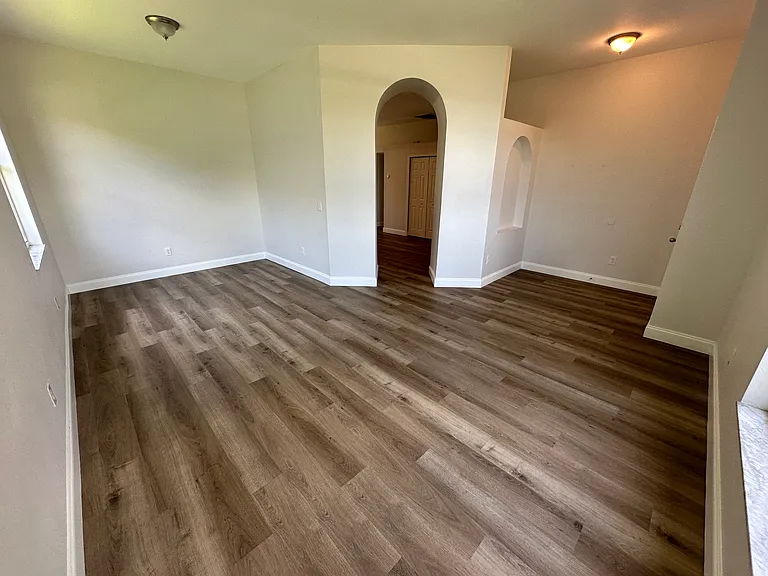 12822 Woodbury Glen Dr — Photo 3