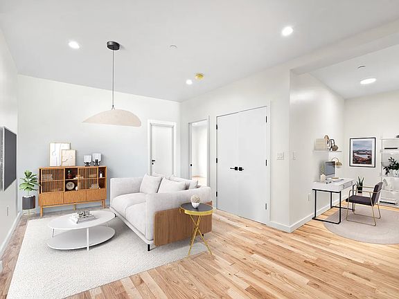 3rd image of 463 W 125th St #5C