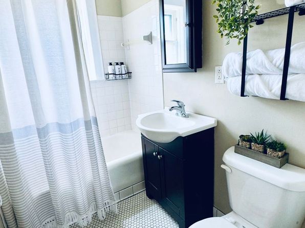 409 Stolp Ave APT 202