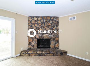 3902 Clover Hill Dr, Memphis, TN 38135