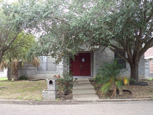 1st image of 107 San Jacinto St