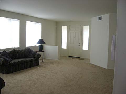 2nd image of 1951 Bayberry Dr